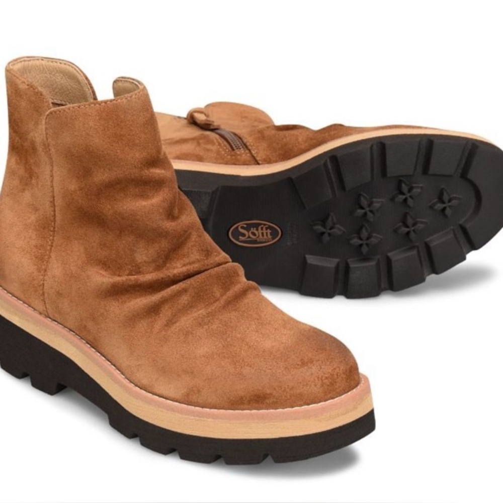 Sofft Pecola Waterproof Suede Ankle Boots- like brand new!